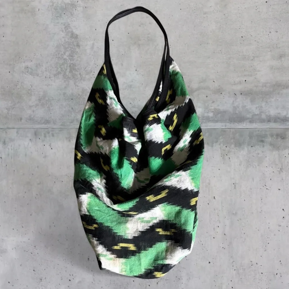 Tylie Malibu Hobo Festival Bag